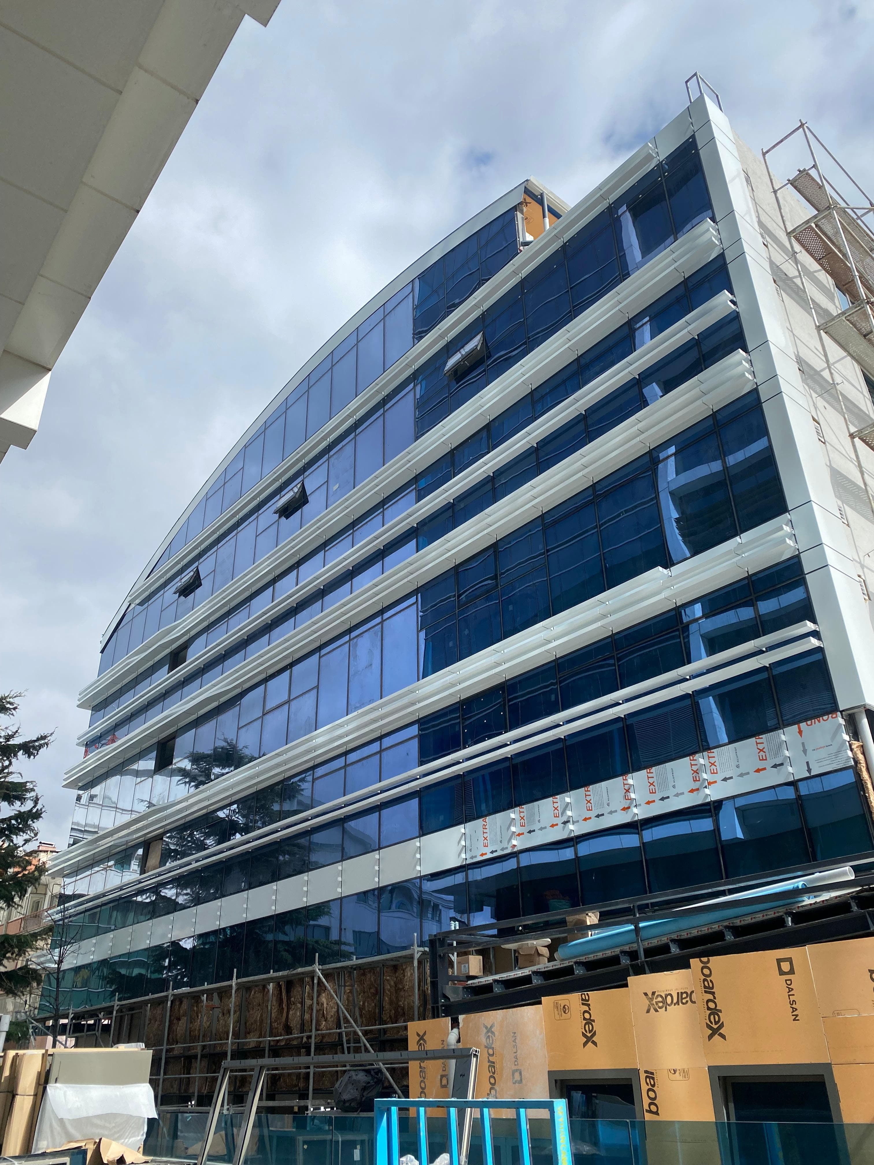 LiV HOSPITAL Ek Bina - 3