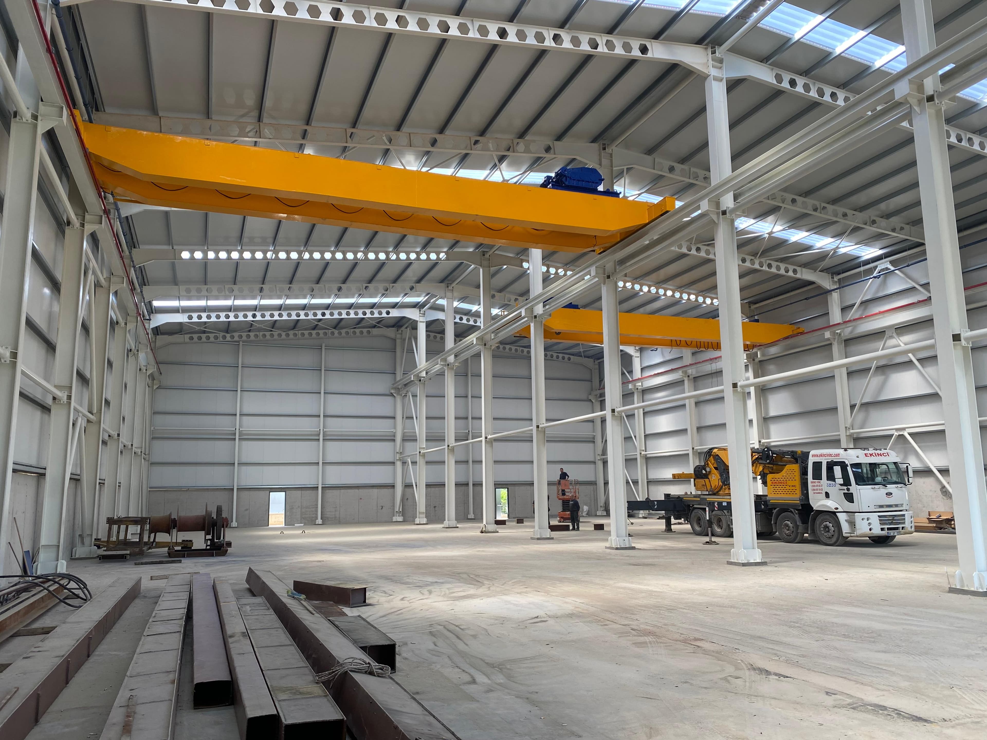 YMV Crane Fabrika - 3